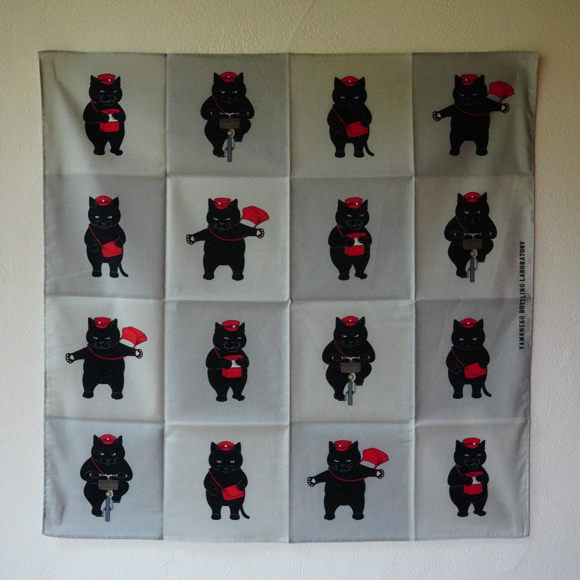 山猫瓶詰研究所　ハンカチ　郵便猫